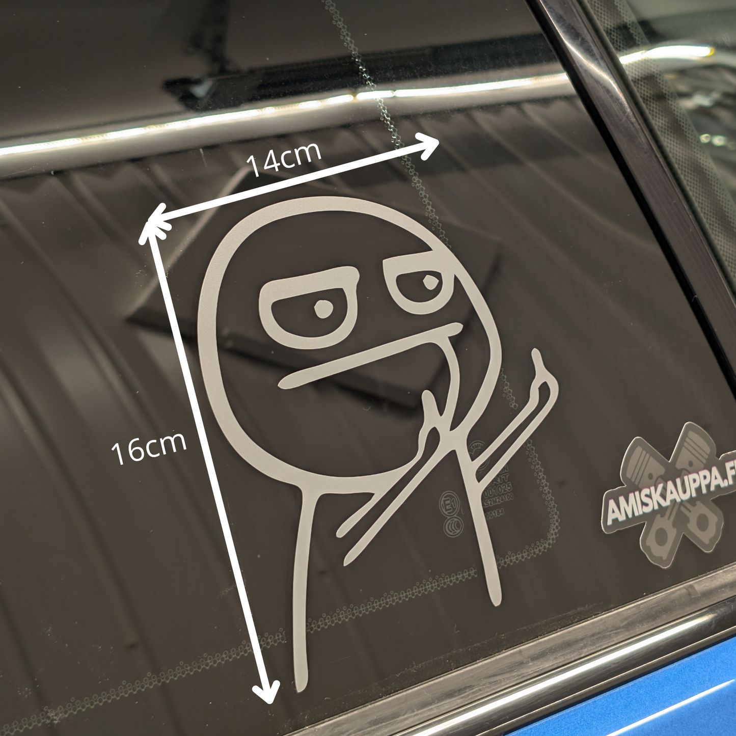 tupla keskari tarra valkoinen