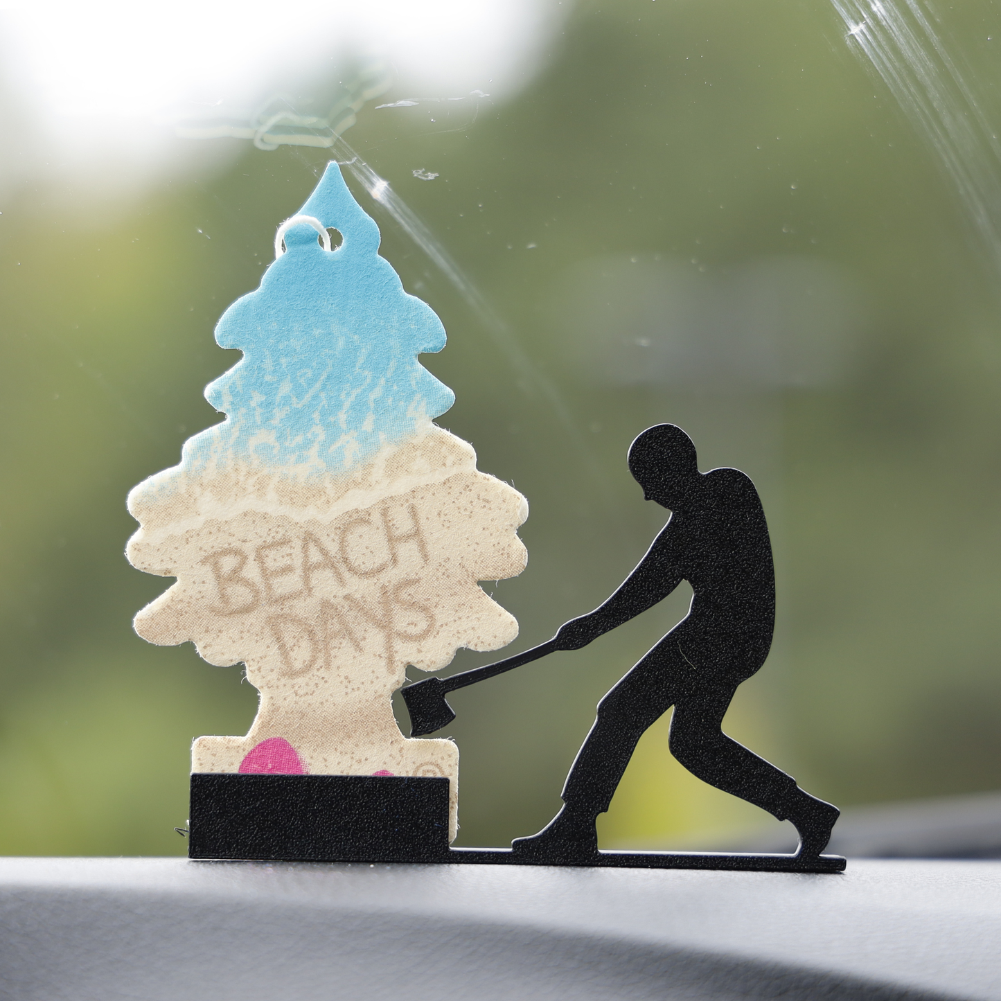 Hajukuusen kaataja teline